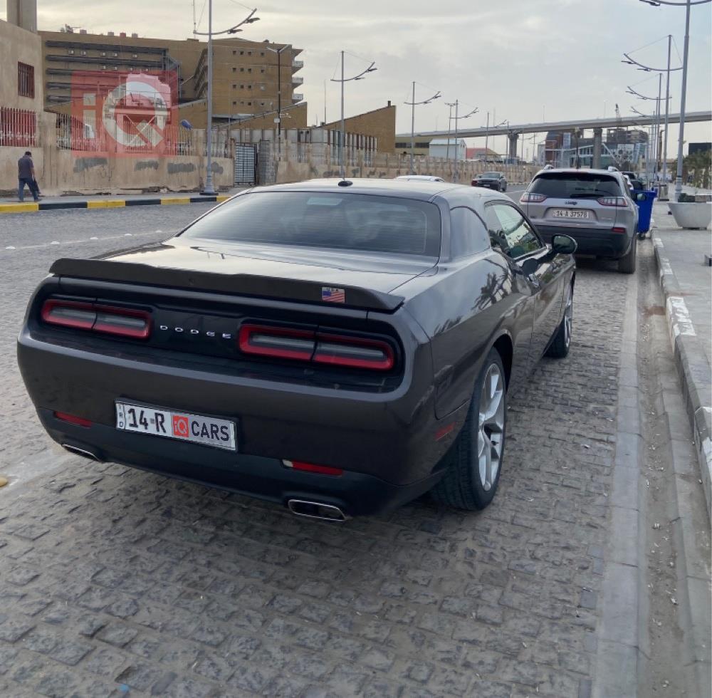 دۆج چالنجەر